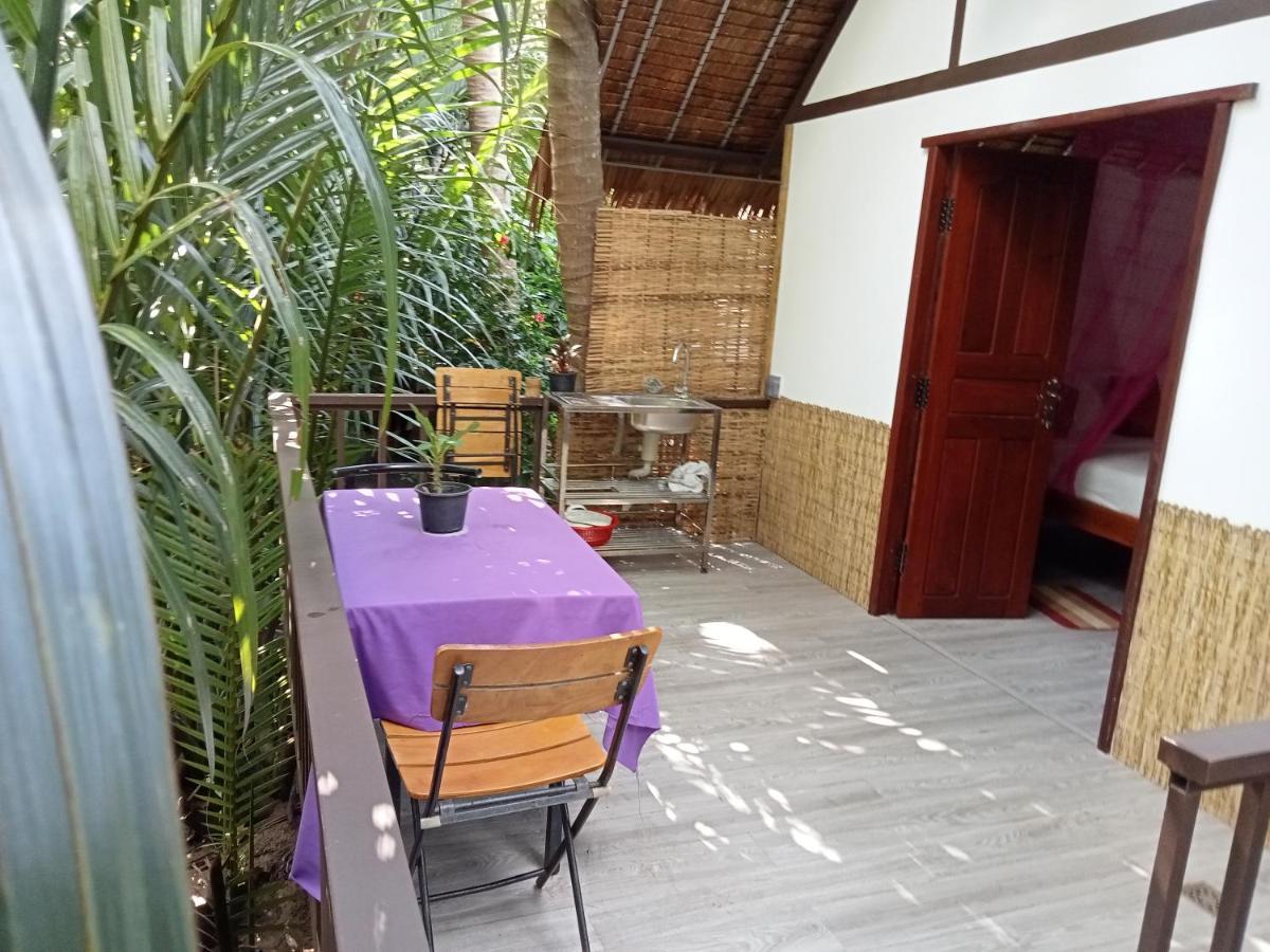 Nary Garden Hotel Kampot Buitenkant foto