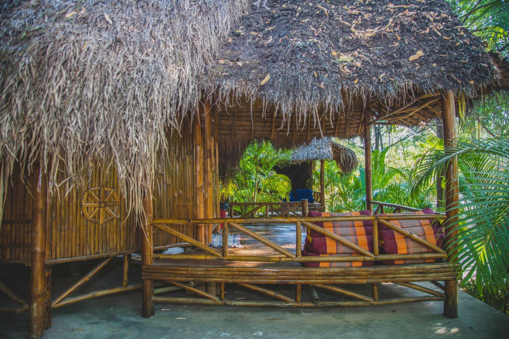 Nary Garden Hotel Kampot Buitenkant foto