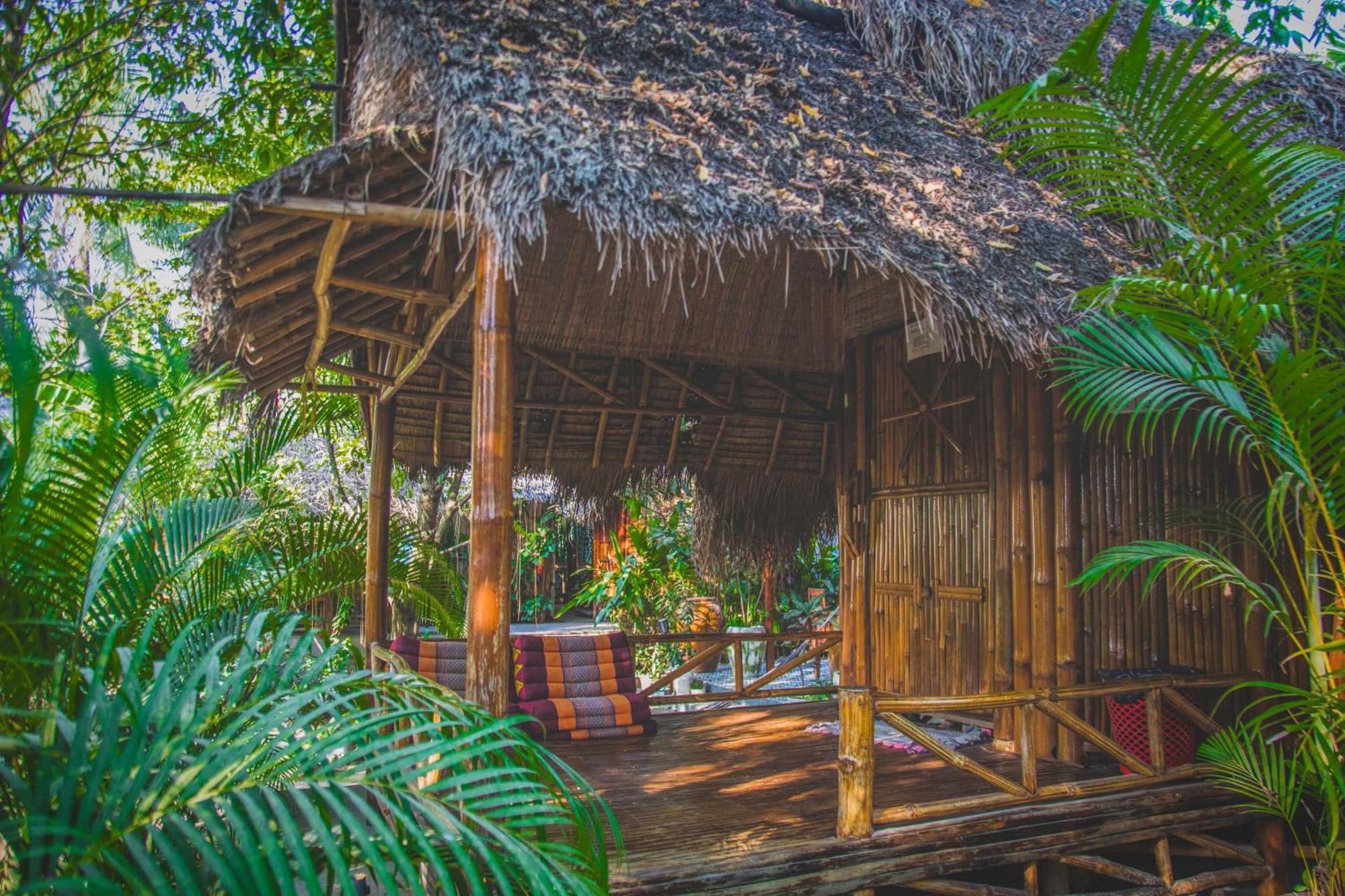Nary Garden Hotel Kampot Buitenkant foto